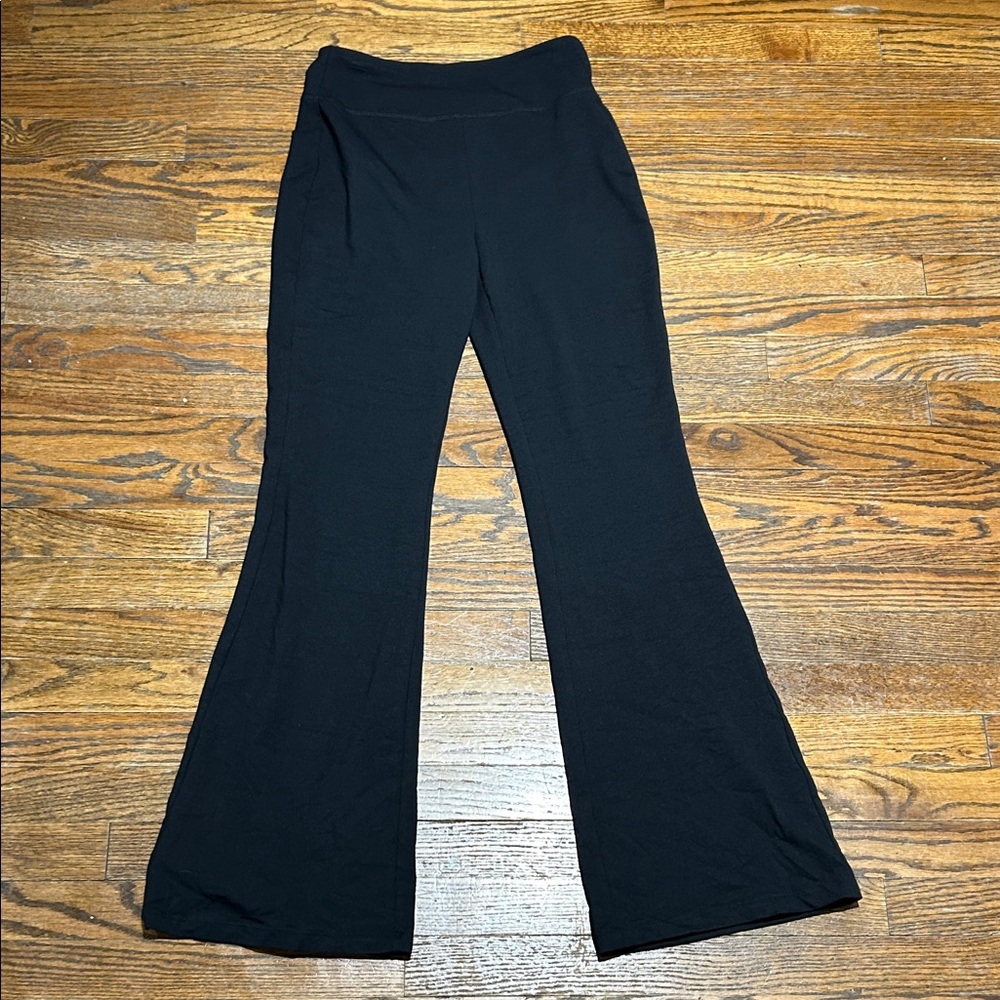 SO Black High-rise Flare Pants - Picture 3 of 4